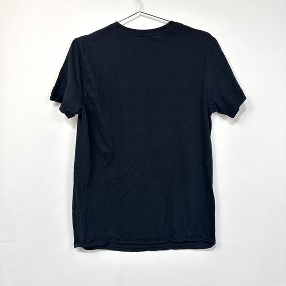 Disney World Park Black T-Shirt Colorful Logo Design Unisex Pride Rainbow Medium - Picture 2 of 3